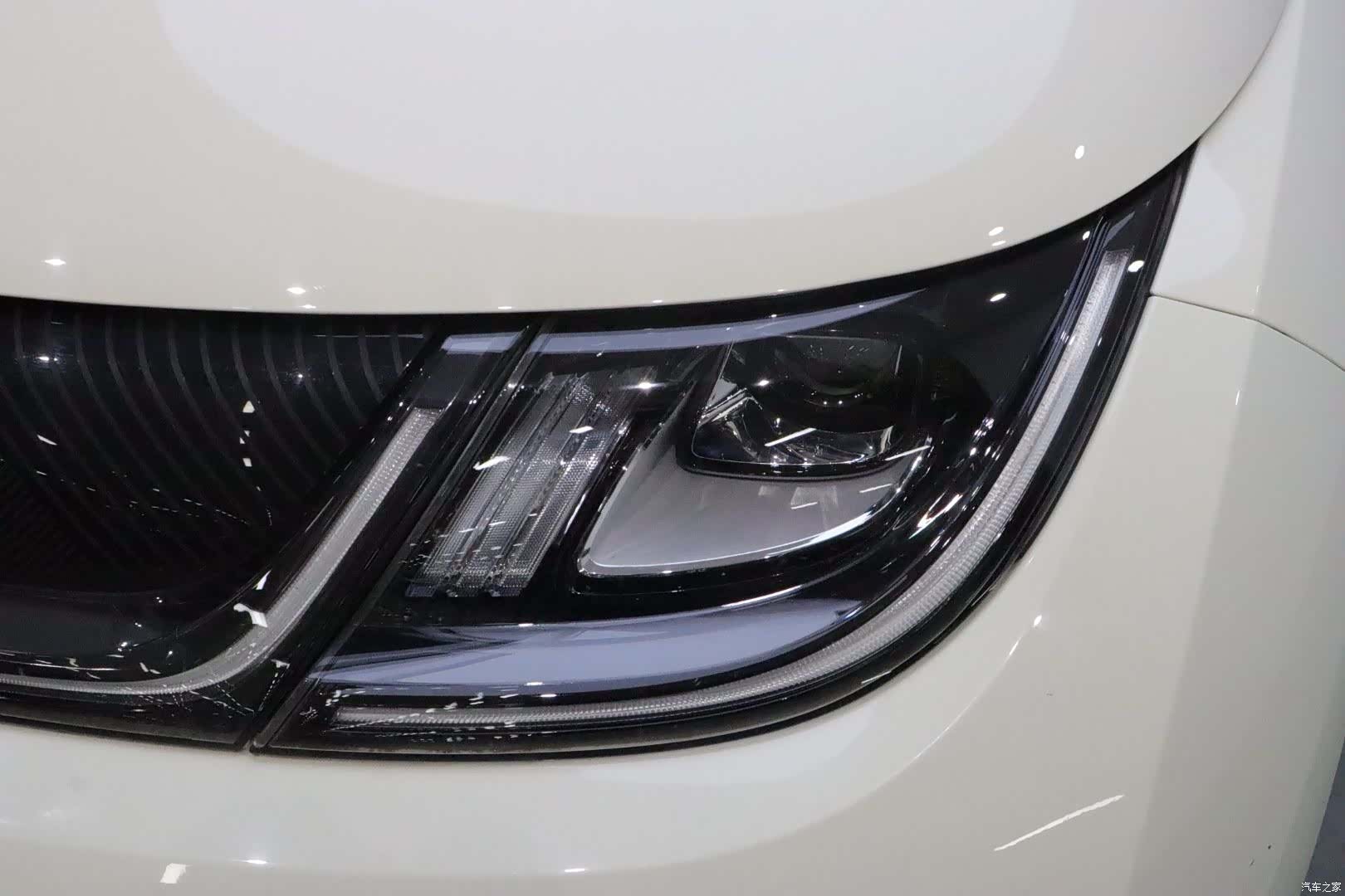 BYD Dolphin, 2023 17