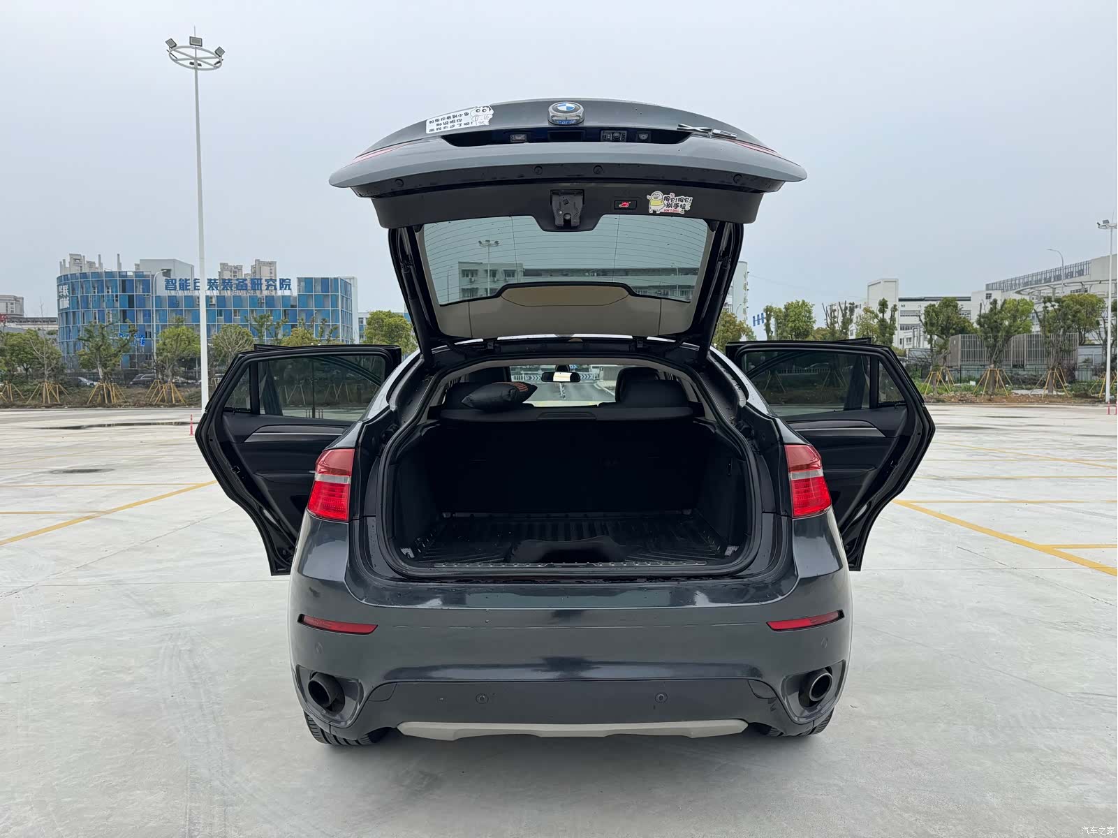BMW X6, 2012 15