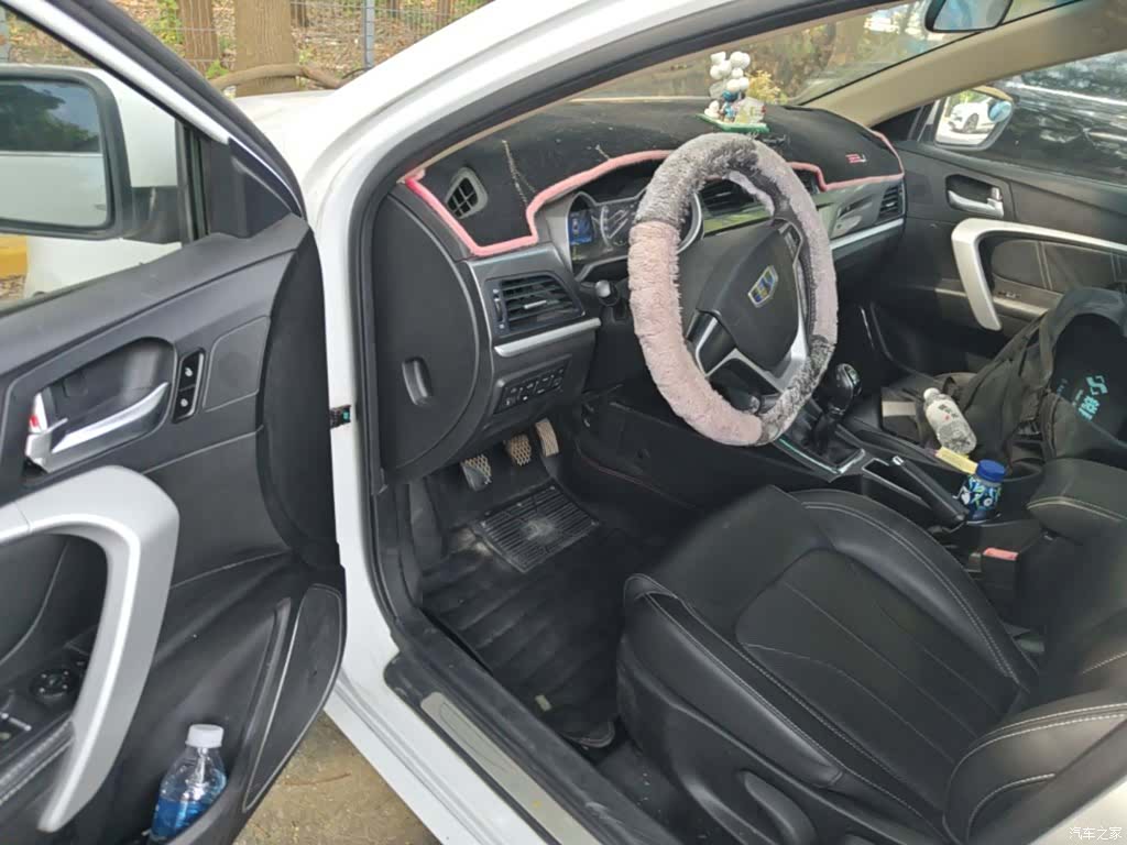 Geely Emgrand, 2017 23
