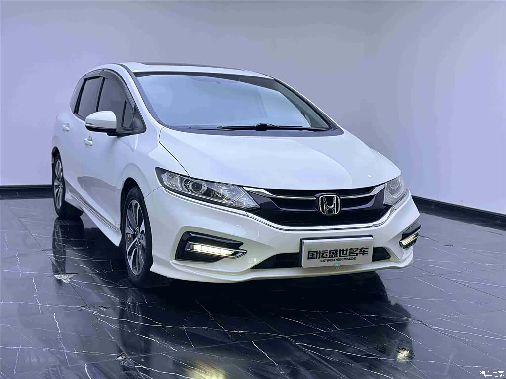 Honda Jade, 2017 3