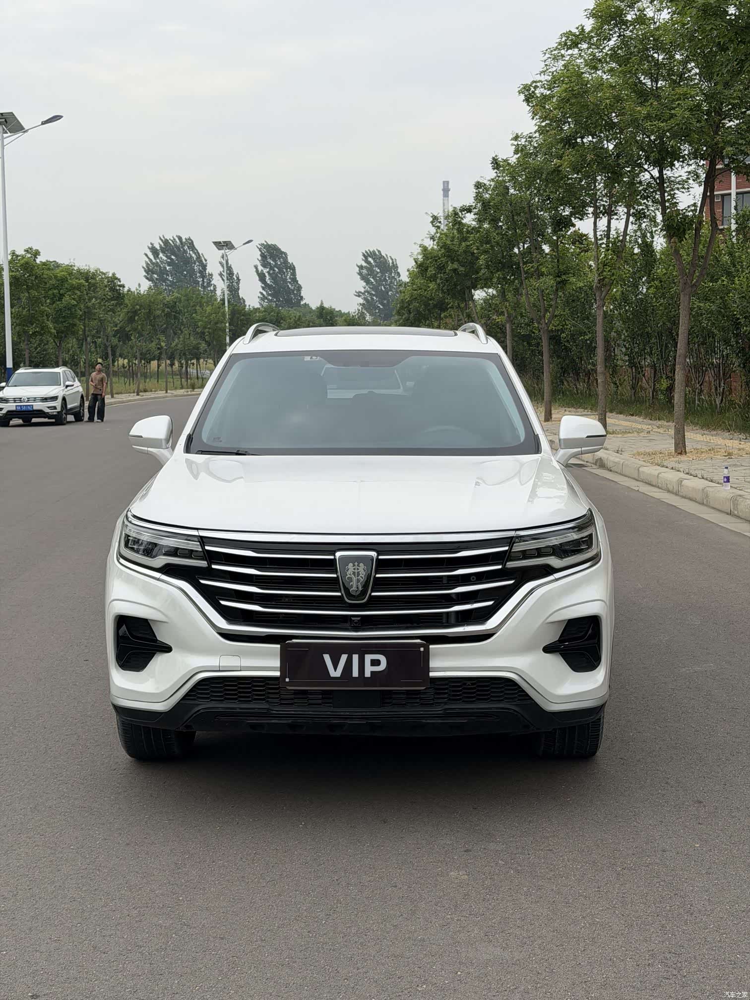 Roewe RX5, 2020 3