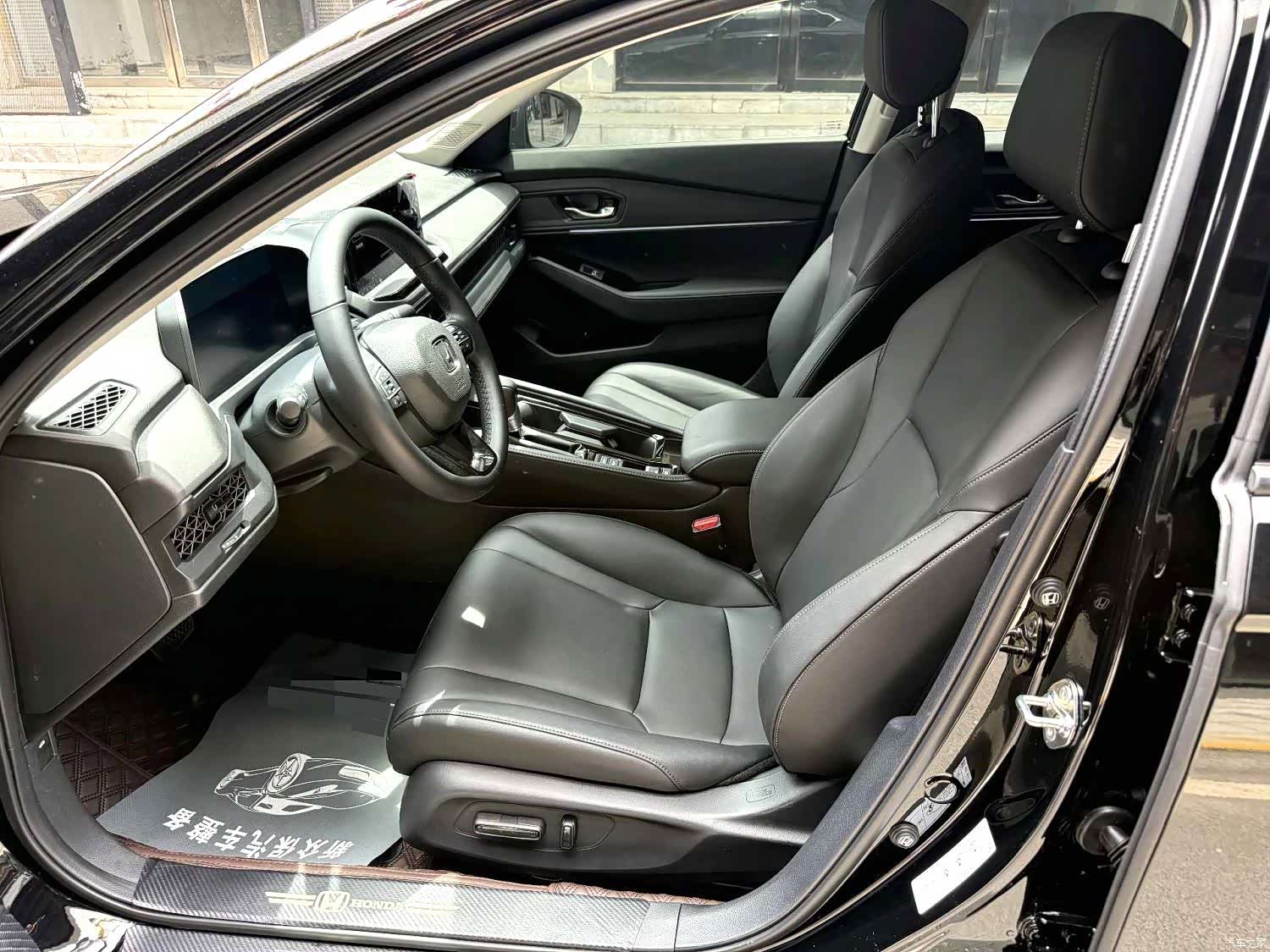 Honda Accord, 2026 9