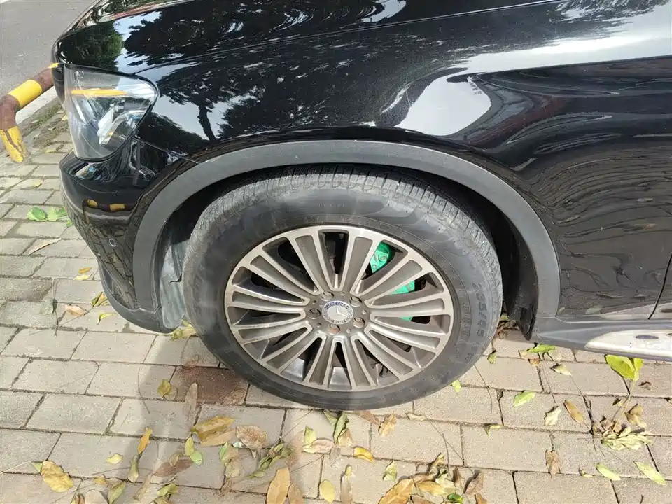 Mercedes-Benz GLC Mercedes-Benz GLC