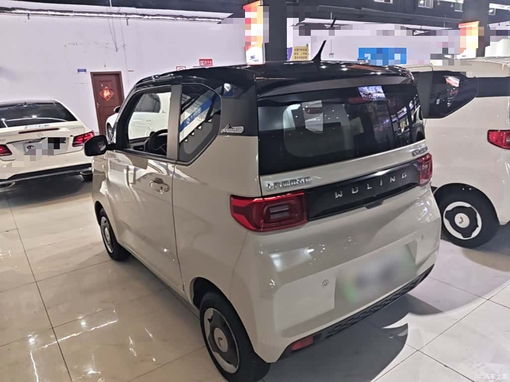 Wuling MINIEV, 2023 все фото