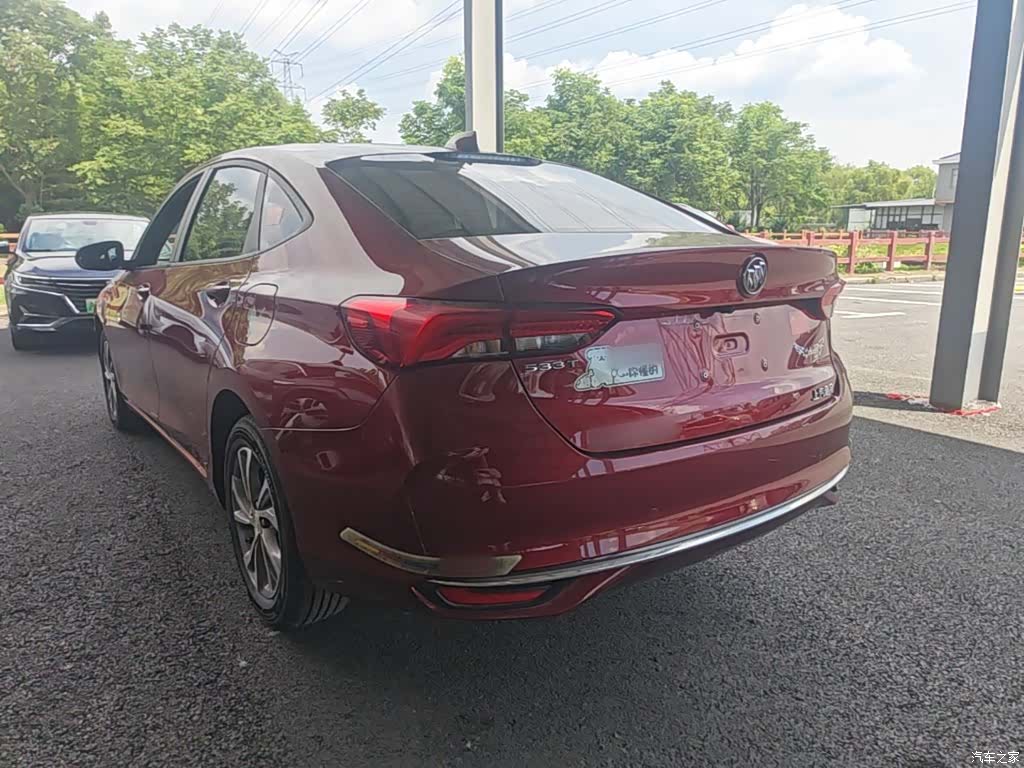 Buick Verano, 2022 все фото