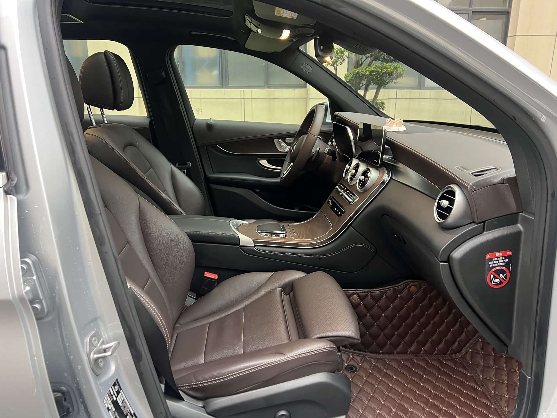 Mercedes-Benz GLC, 2020 19