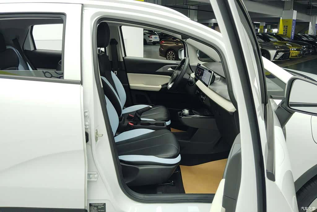 Geely E, 2024 8