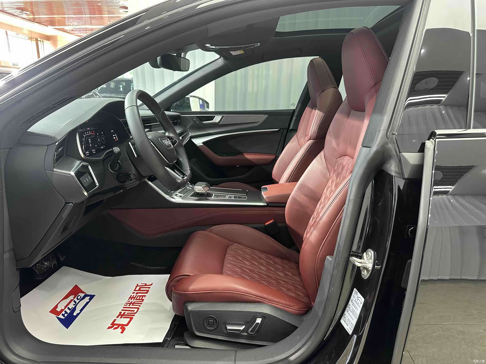 Audi A7L, 2025 10
