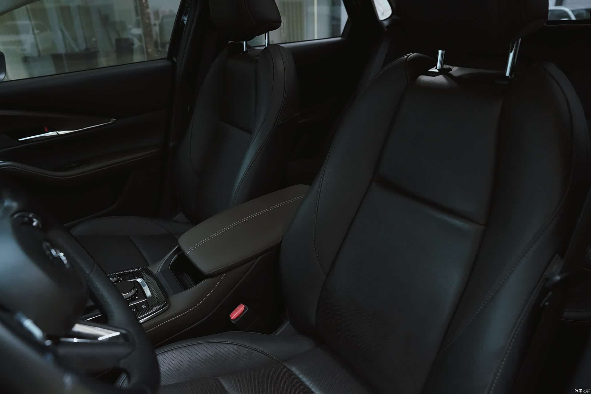 Mazda CX-30, 2022 17