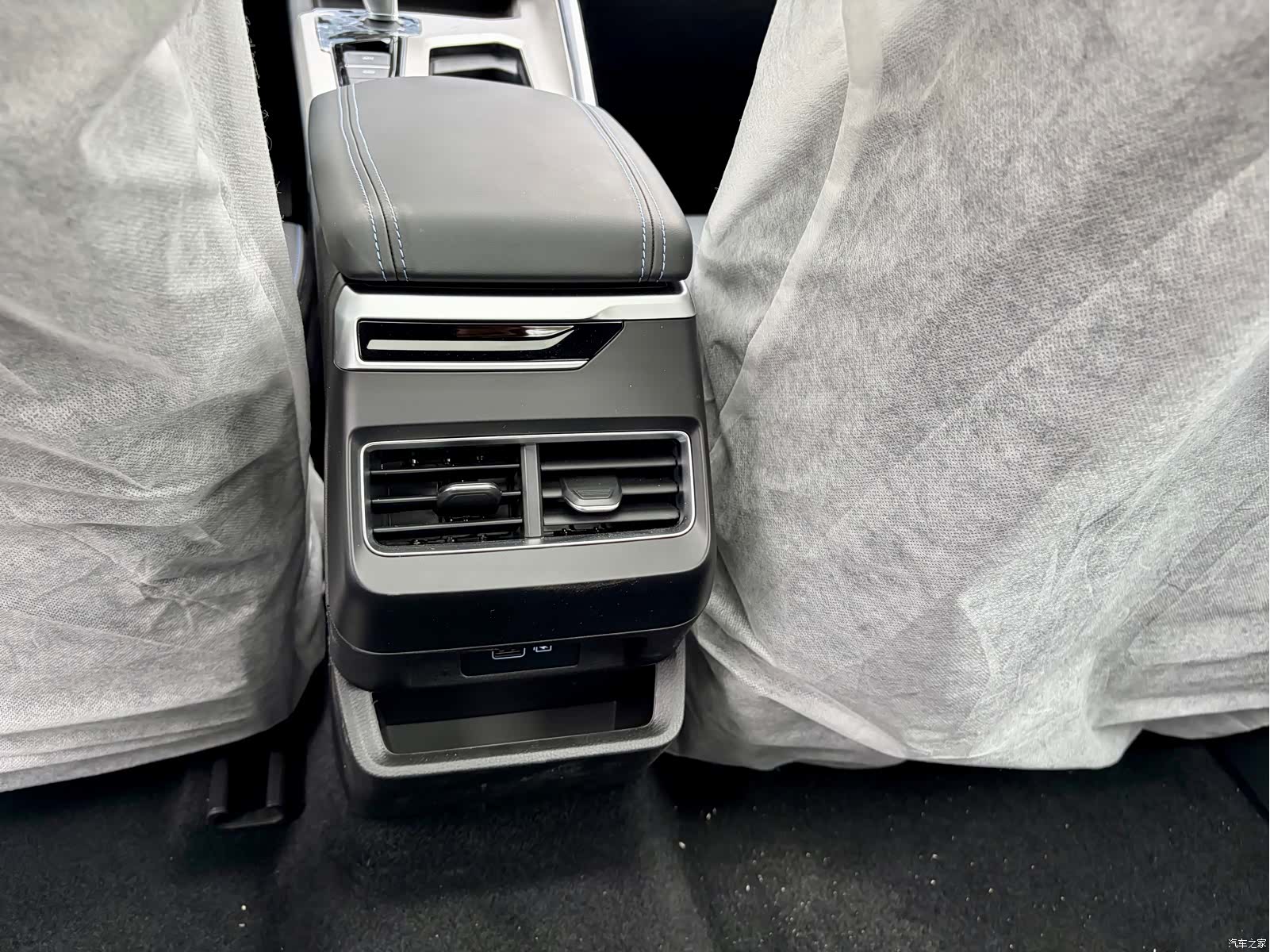 Geely Preface, 2025 9