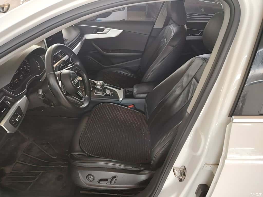 Audi A4L, 2018 15