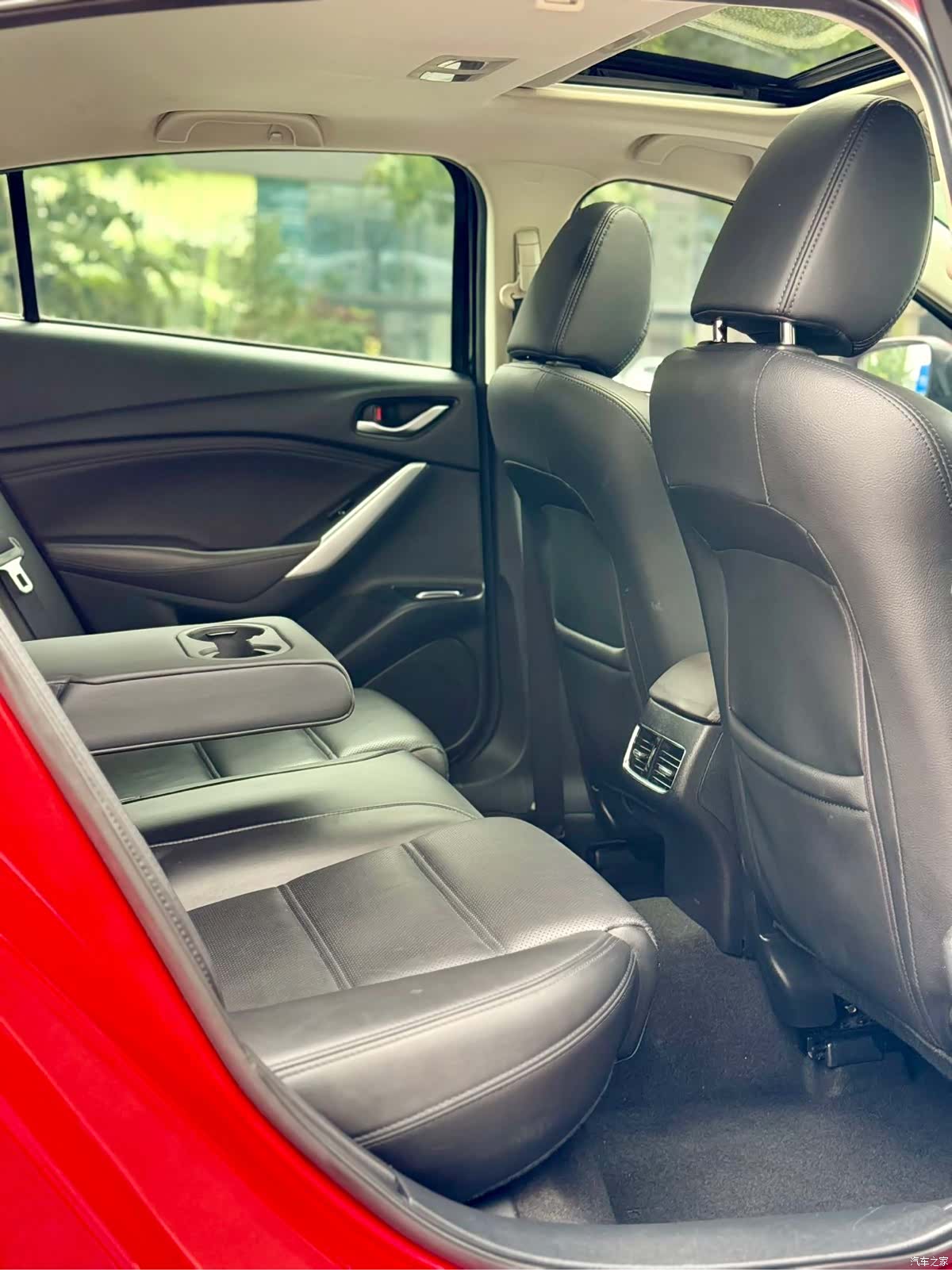Mazda Atenza, 2018 12