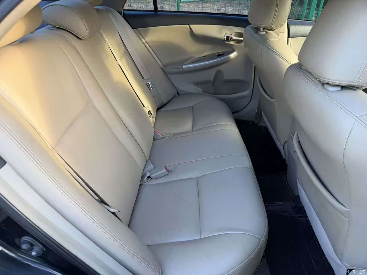 Toyota Corolla, 2011 9