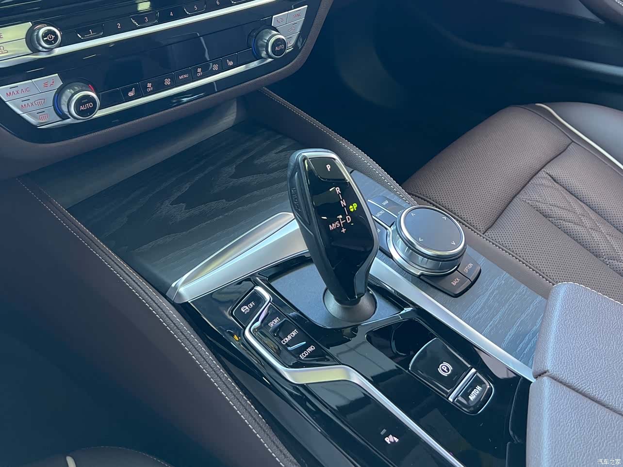 BMW 5 Series, 2024 все фото