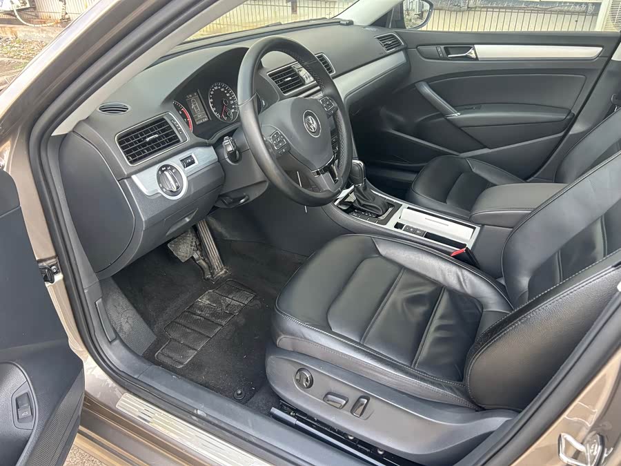 Volkswagen Passat 2015, фото 8