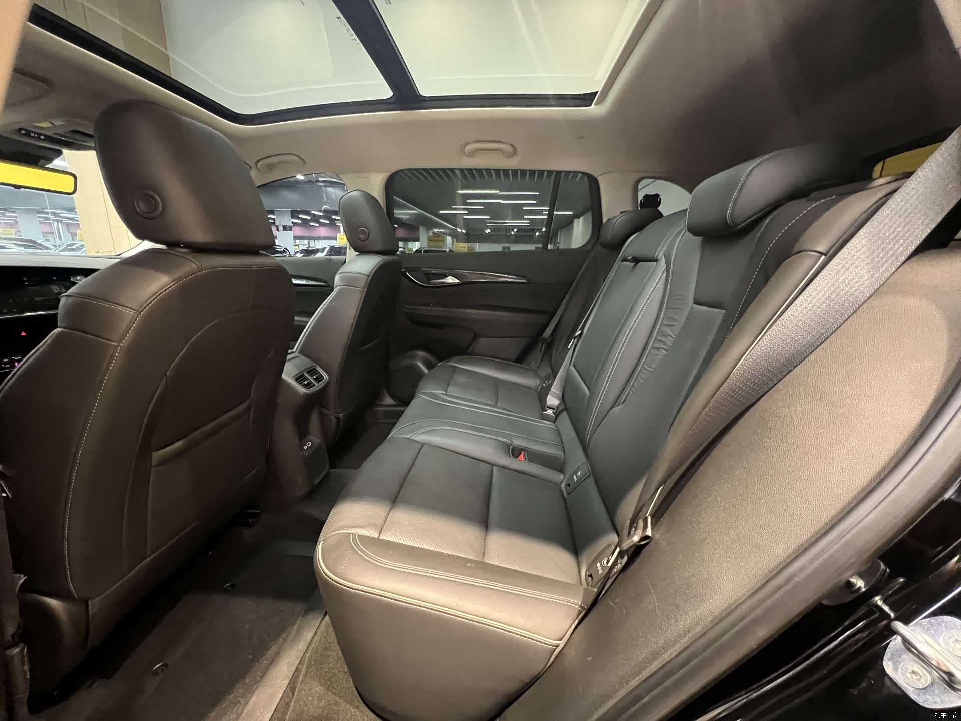 Buick Envision Plus, 2023 9