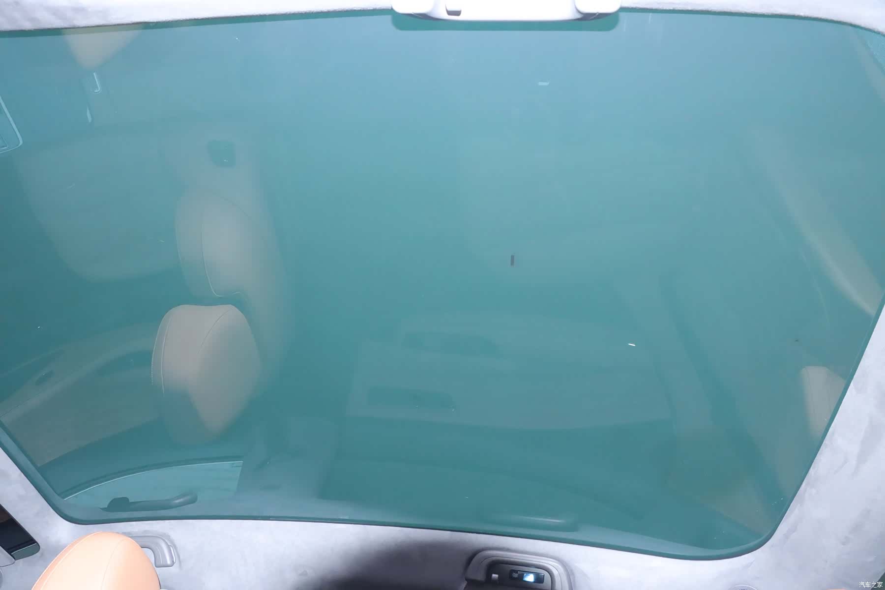Geely 8, 2025 14