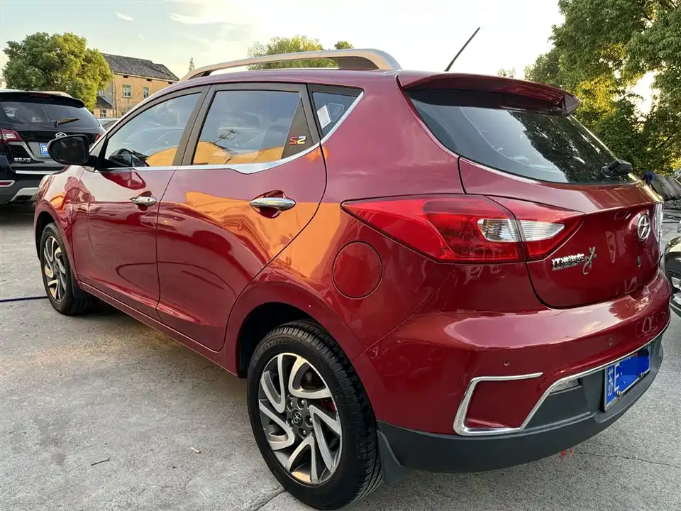 JAC Ruifeng S2