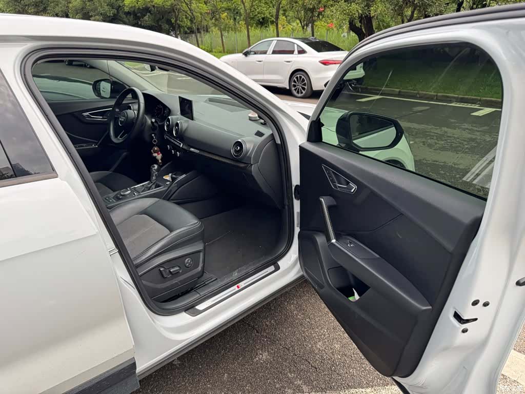 Audi Q2L, 2020 27