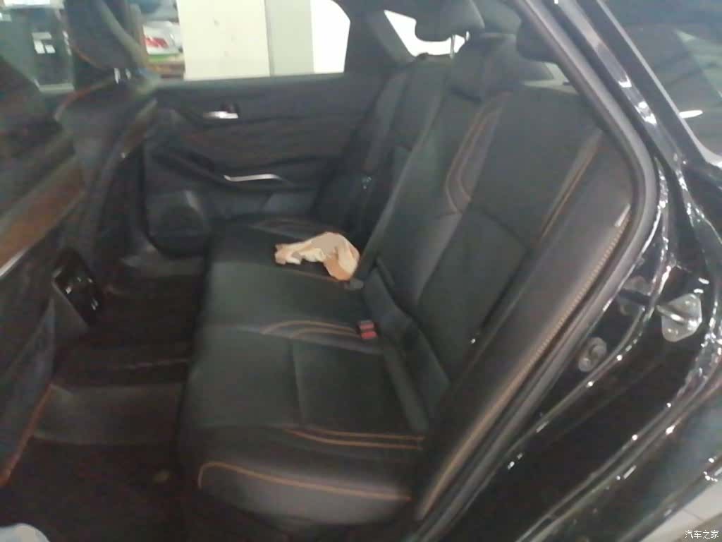 Toyota Avalon, 2025 17