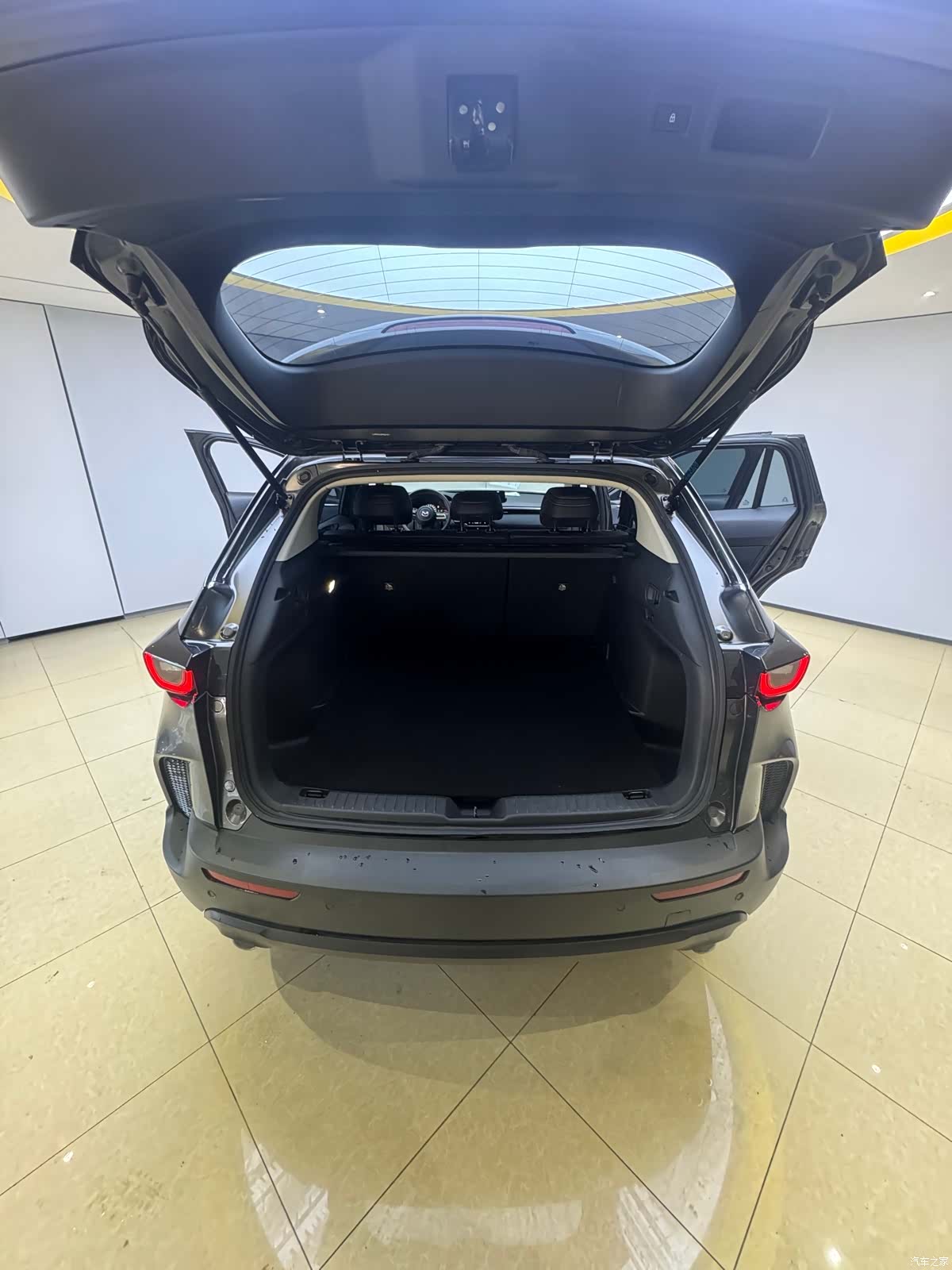 Mazda CX-50, 2023 8
