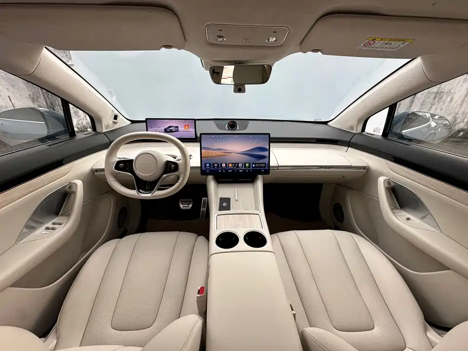 HarmonyOS Wisdom World R7