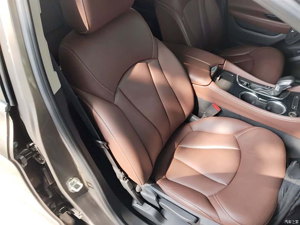 Buick Envision Plus, 2018 25
