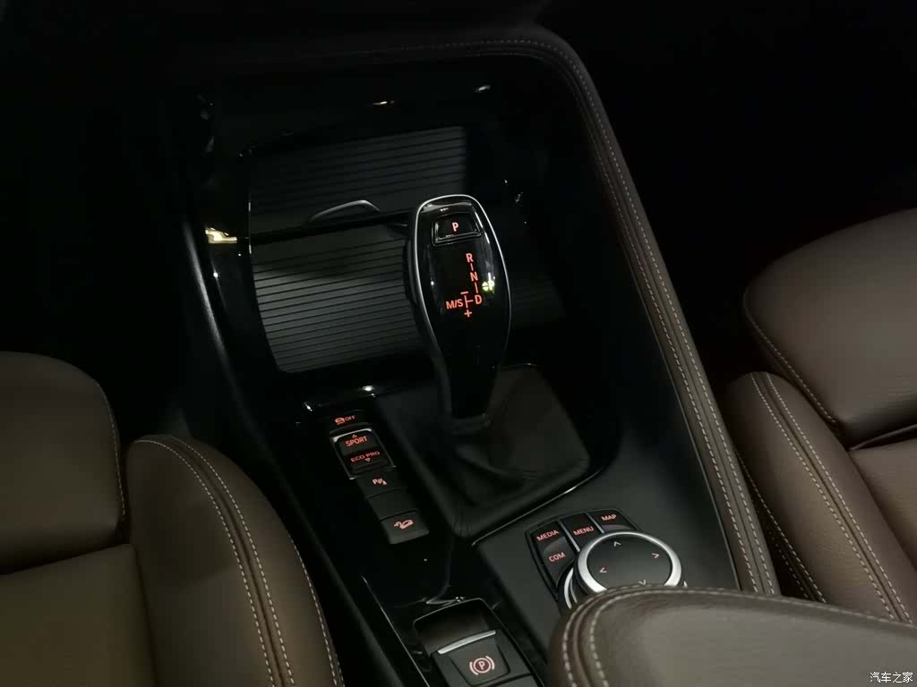 BMW X1, 2020 13