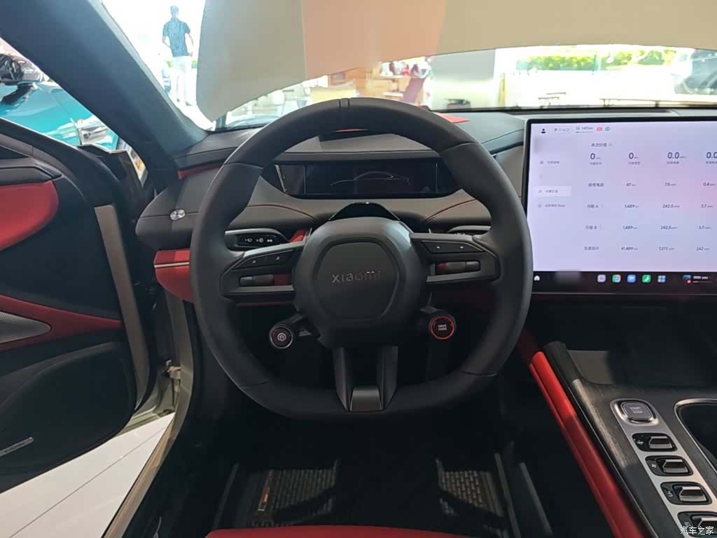 Xiaomi SU7, 2025 11