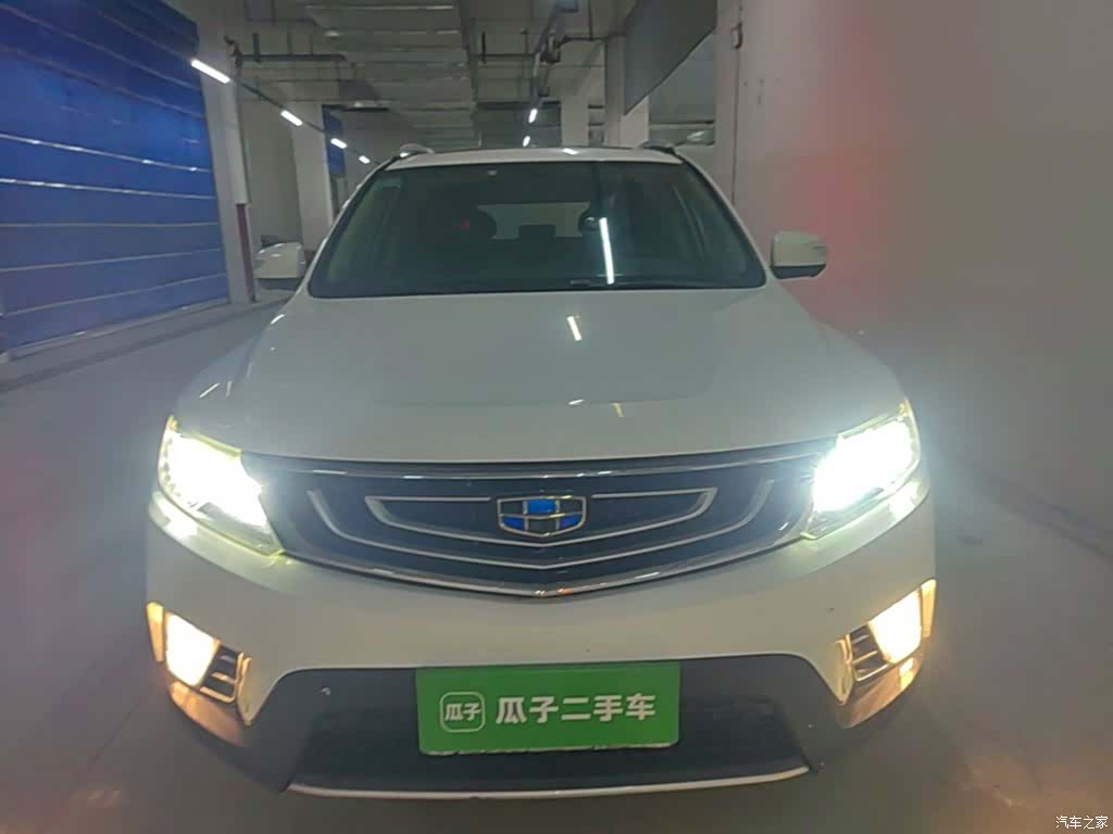 Geely X6, 2016 3