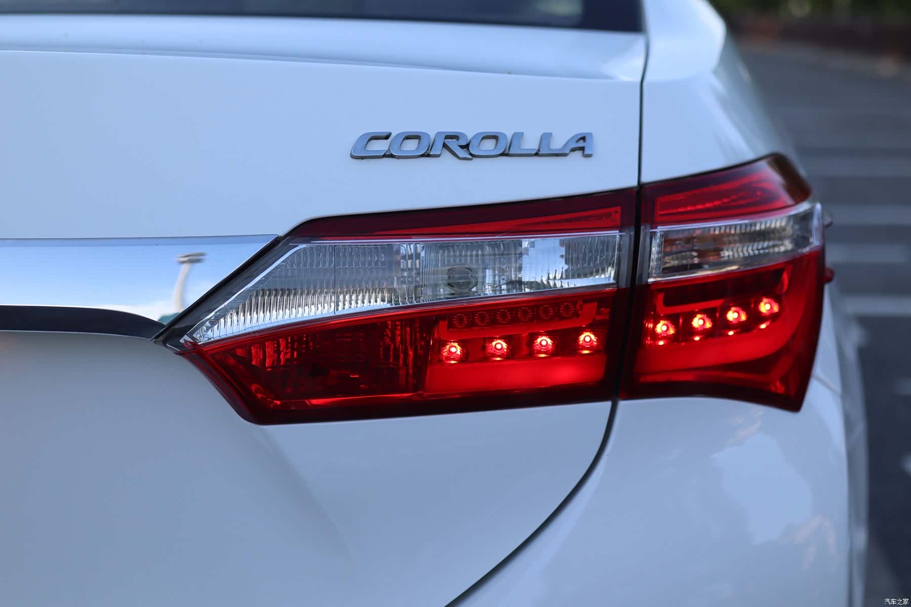 Toyota Corolla, 2015 8