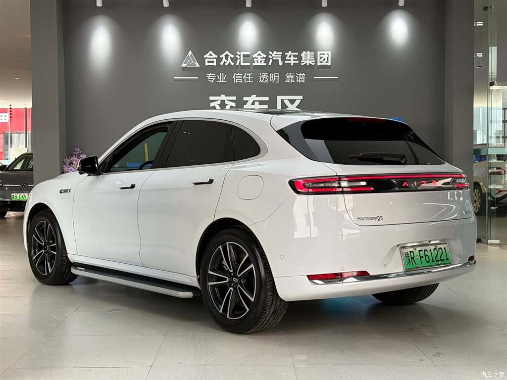 AITO M5, 2025 4