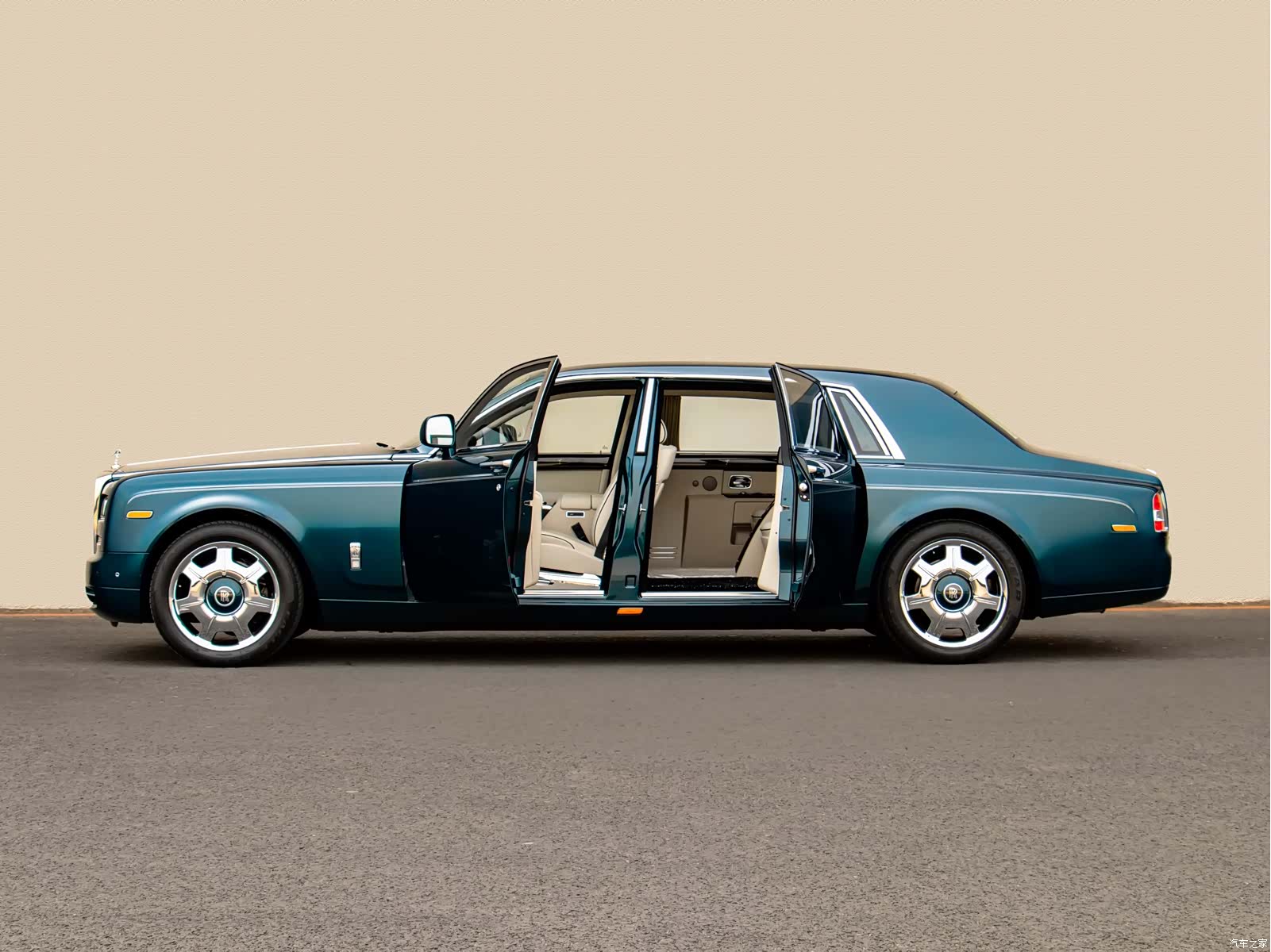 Rolls-Royce Phantom, 2013 7