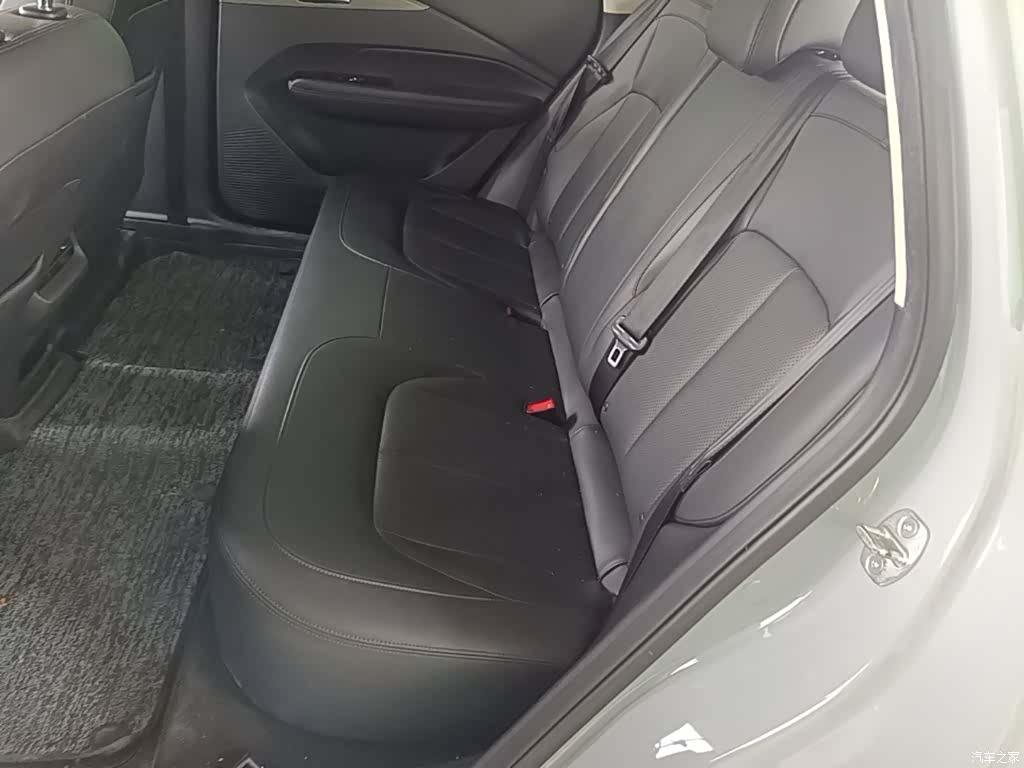 Wuling Starlight, 2024 17
