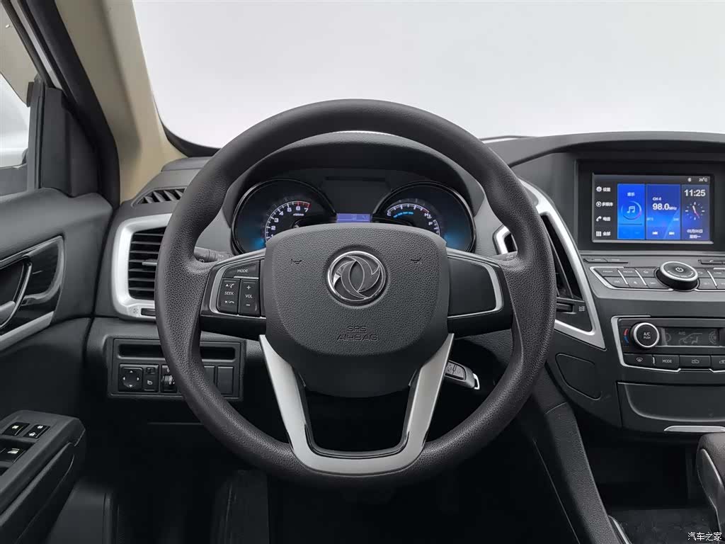 DongFeng AX7, 2015 11