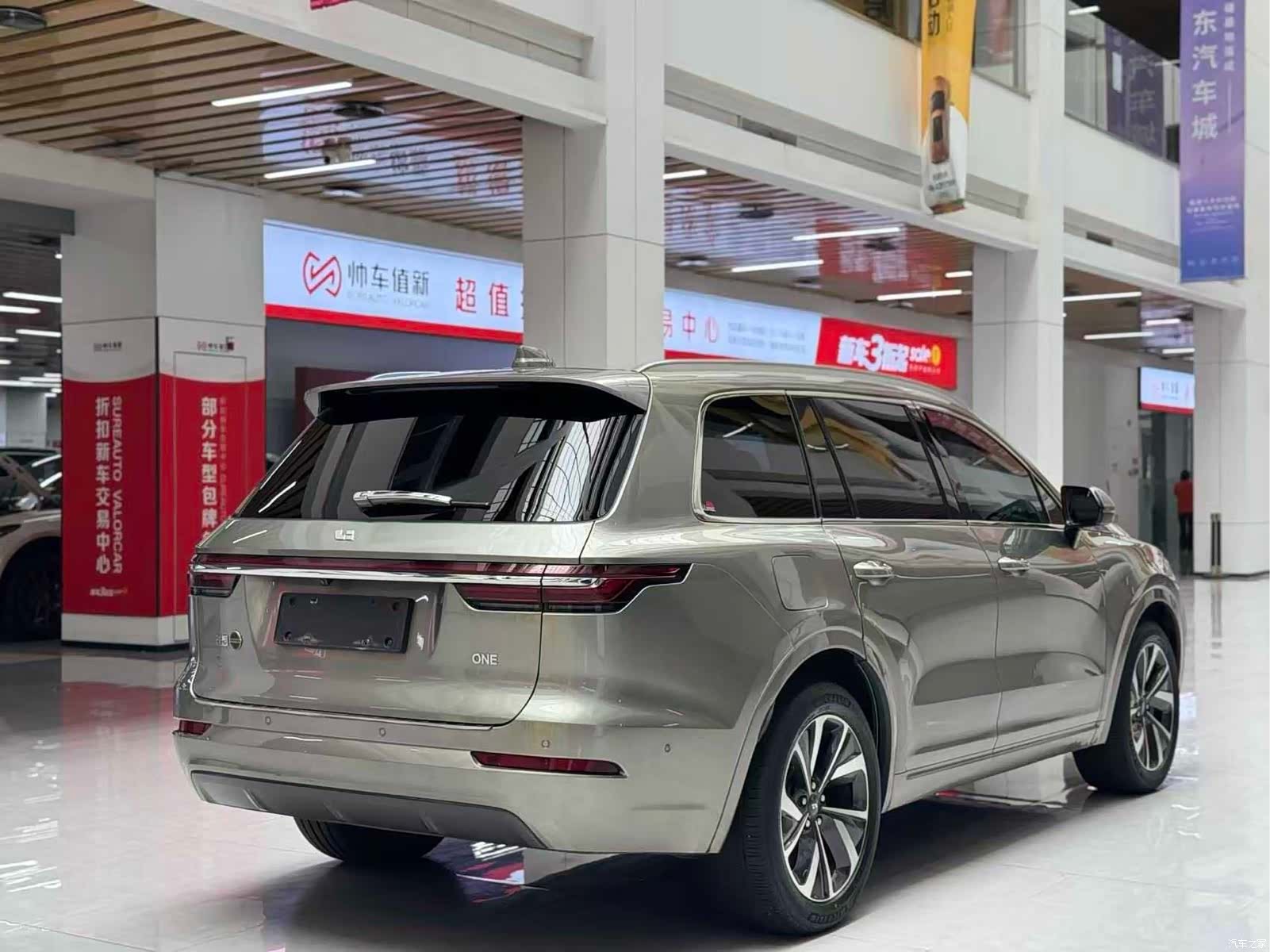 Li Auto ONE, 2021 все фото