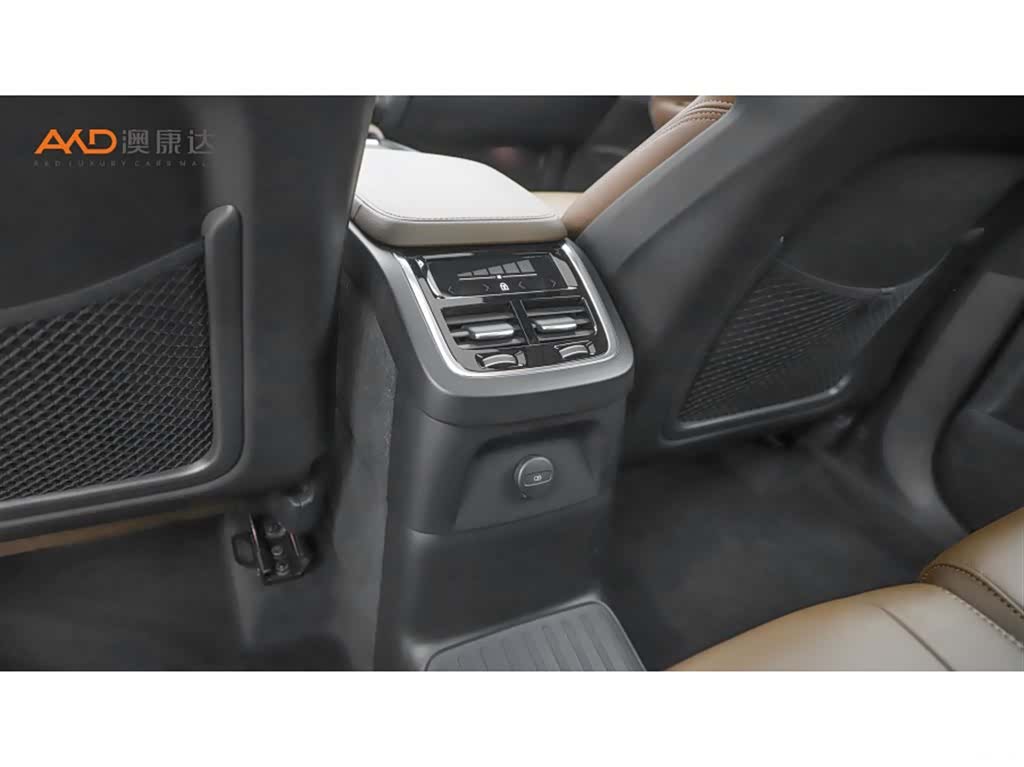 Volvo XC90, 2022 10