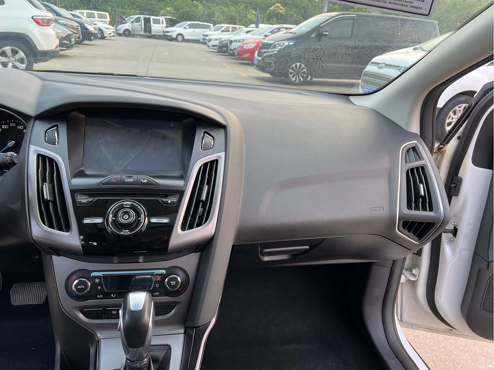 Ford Focus, 2014 8