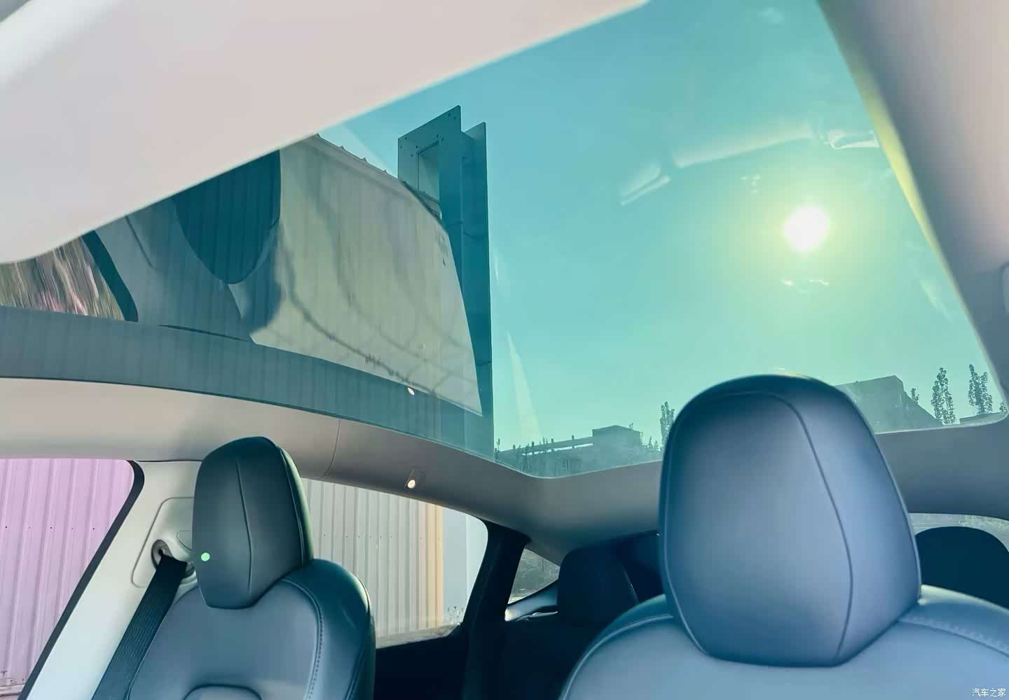 Tesla Model Y, 2023 8