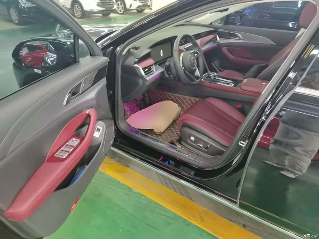Hongqi H5, 2024 16