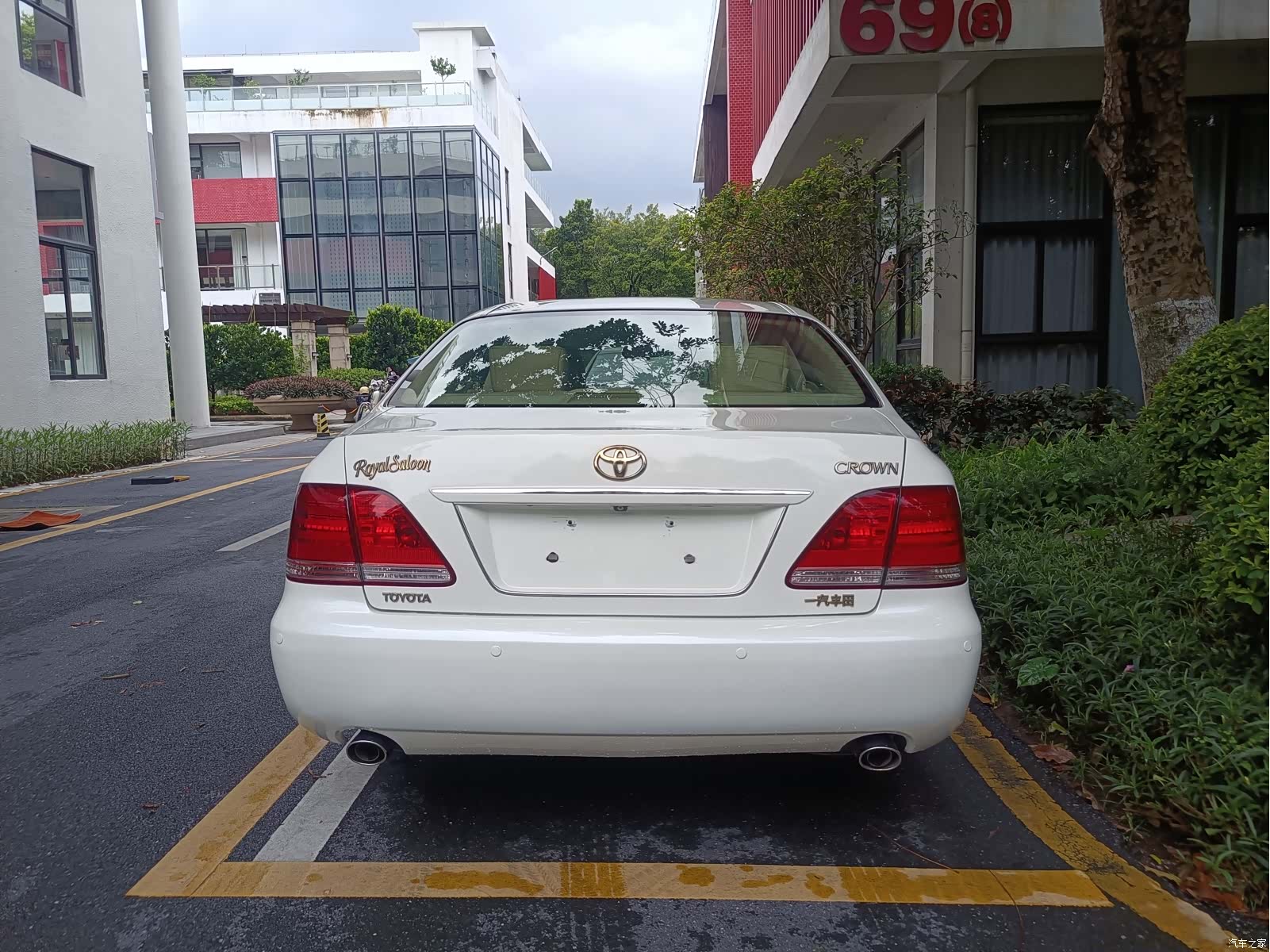 Toyota Crown, 2008 все фото