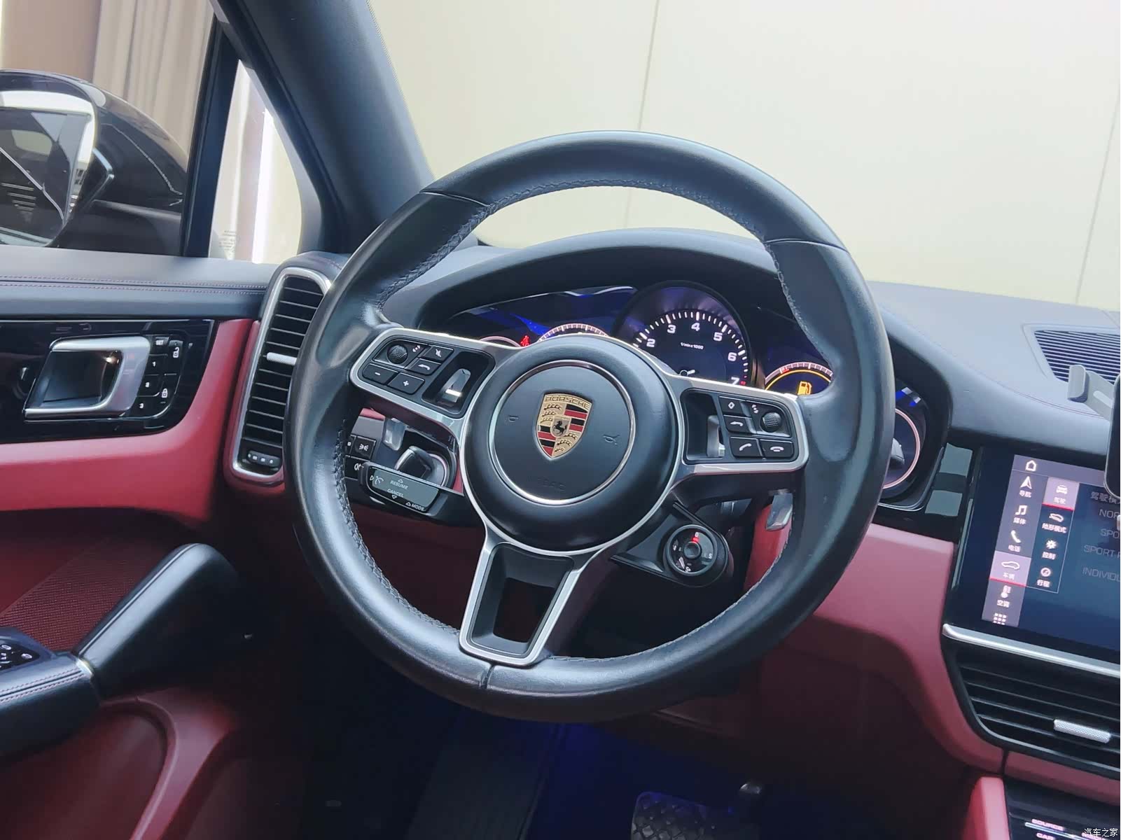 Porsche Cayenne, 2020 15