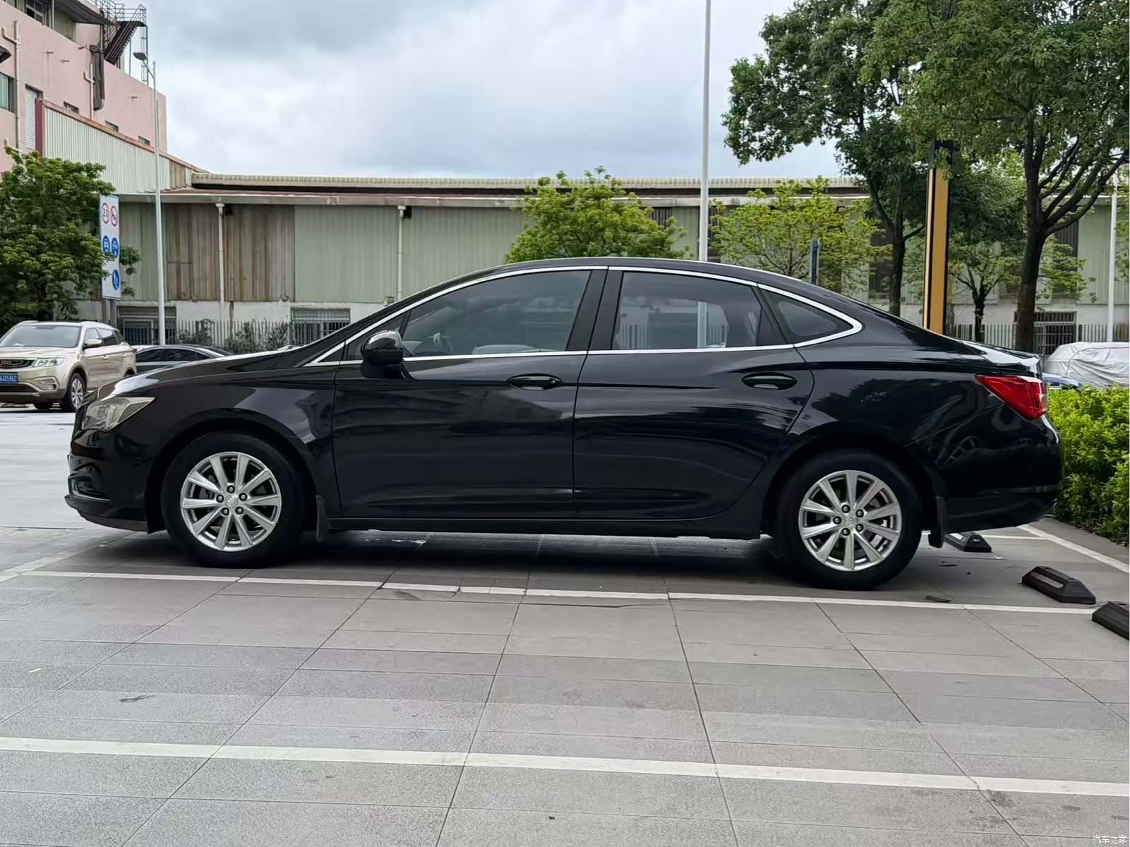 Buick Verano, 2016 4