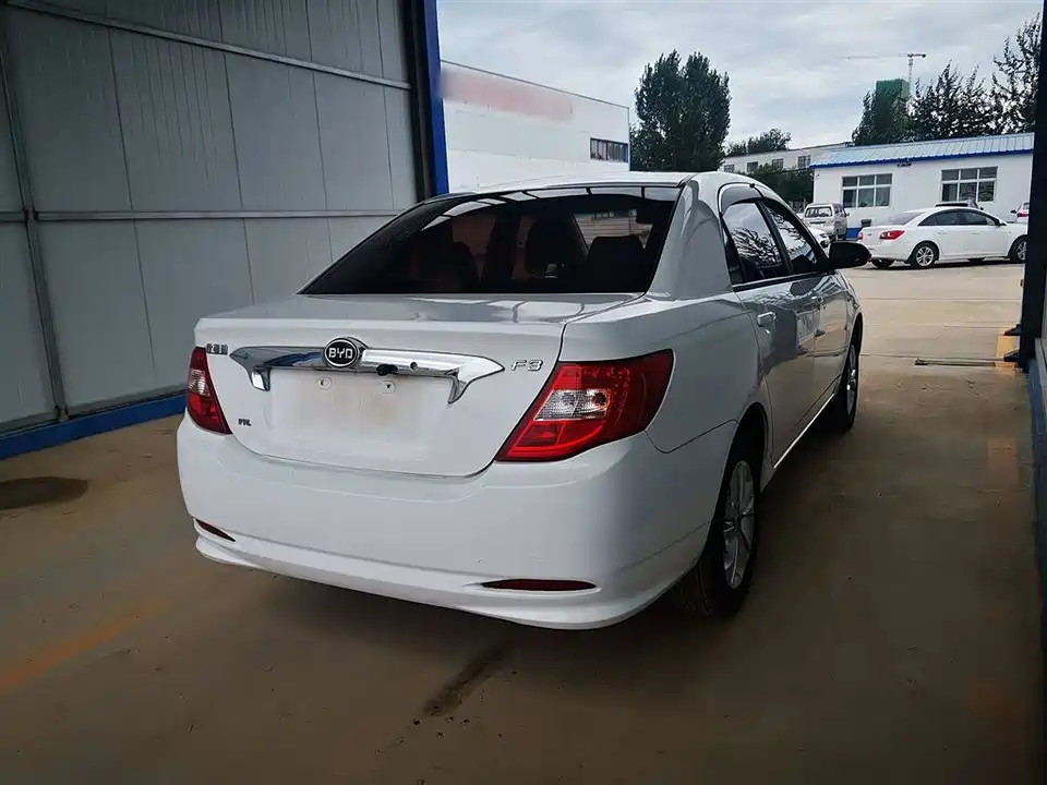 BYD F3