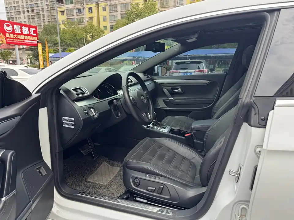 Volkswagen CC