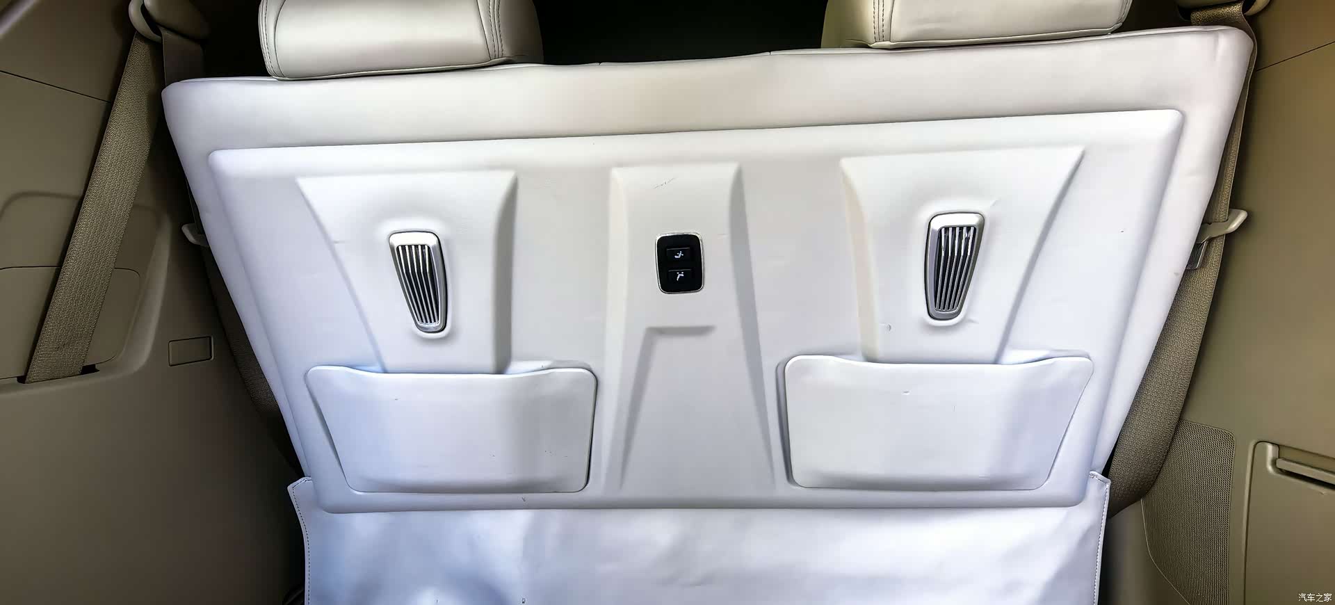 Buick GL8, 2019 11