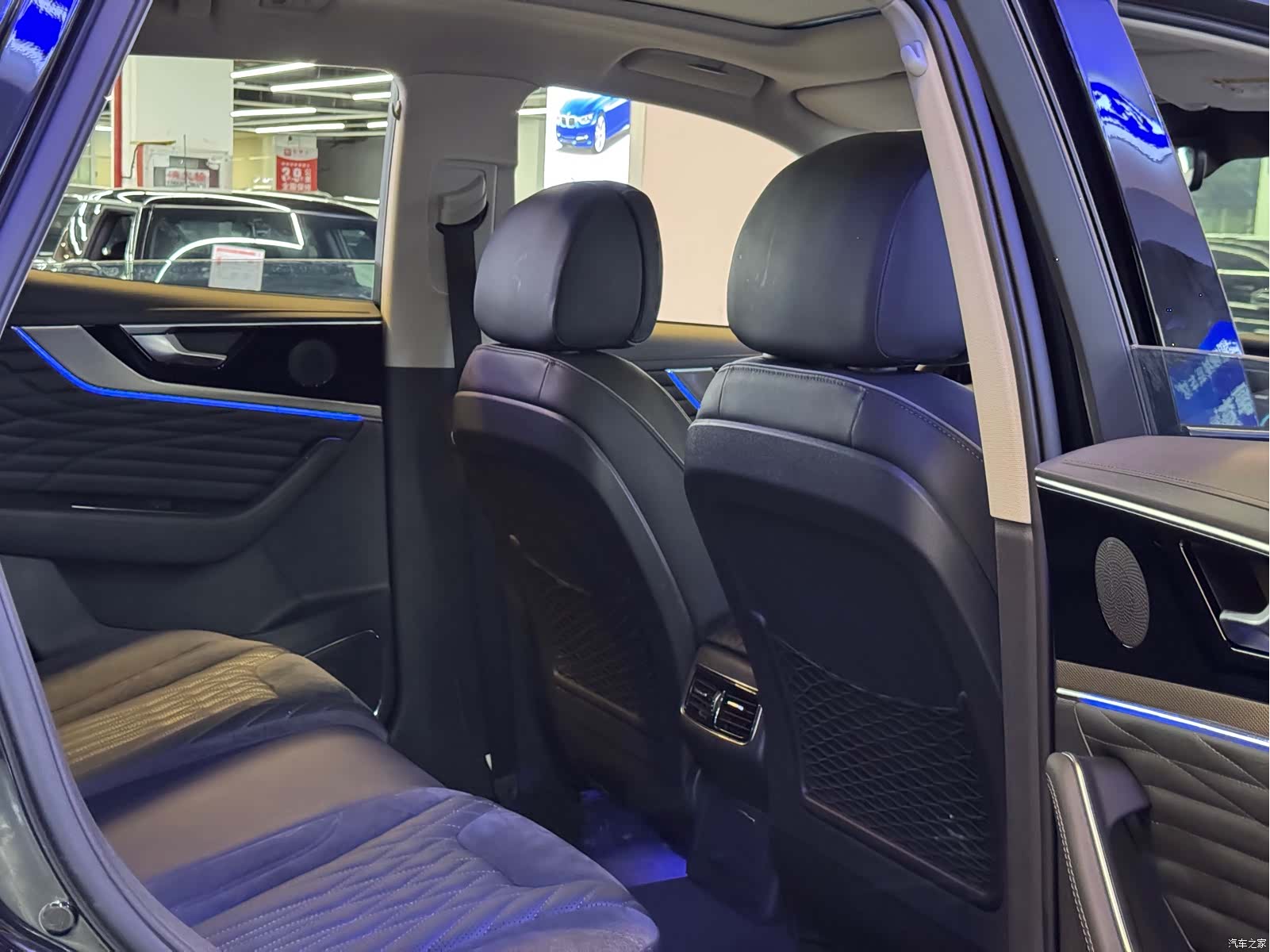 Hongqi HS5, 2022 25