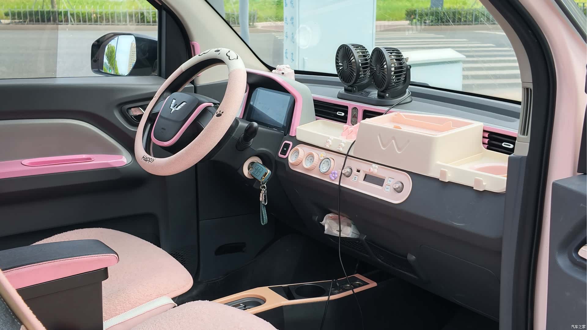 Wuling MINIEV, 2021 13