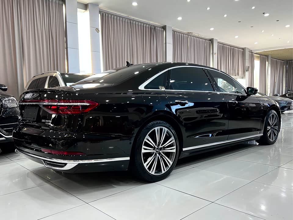 Audi A8 Audi A8