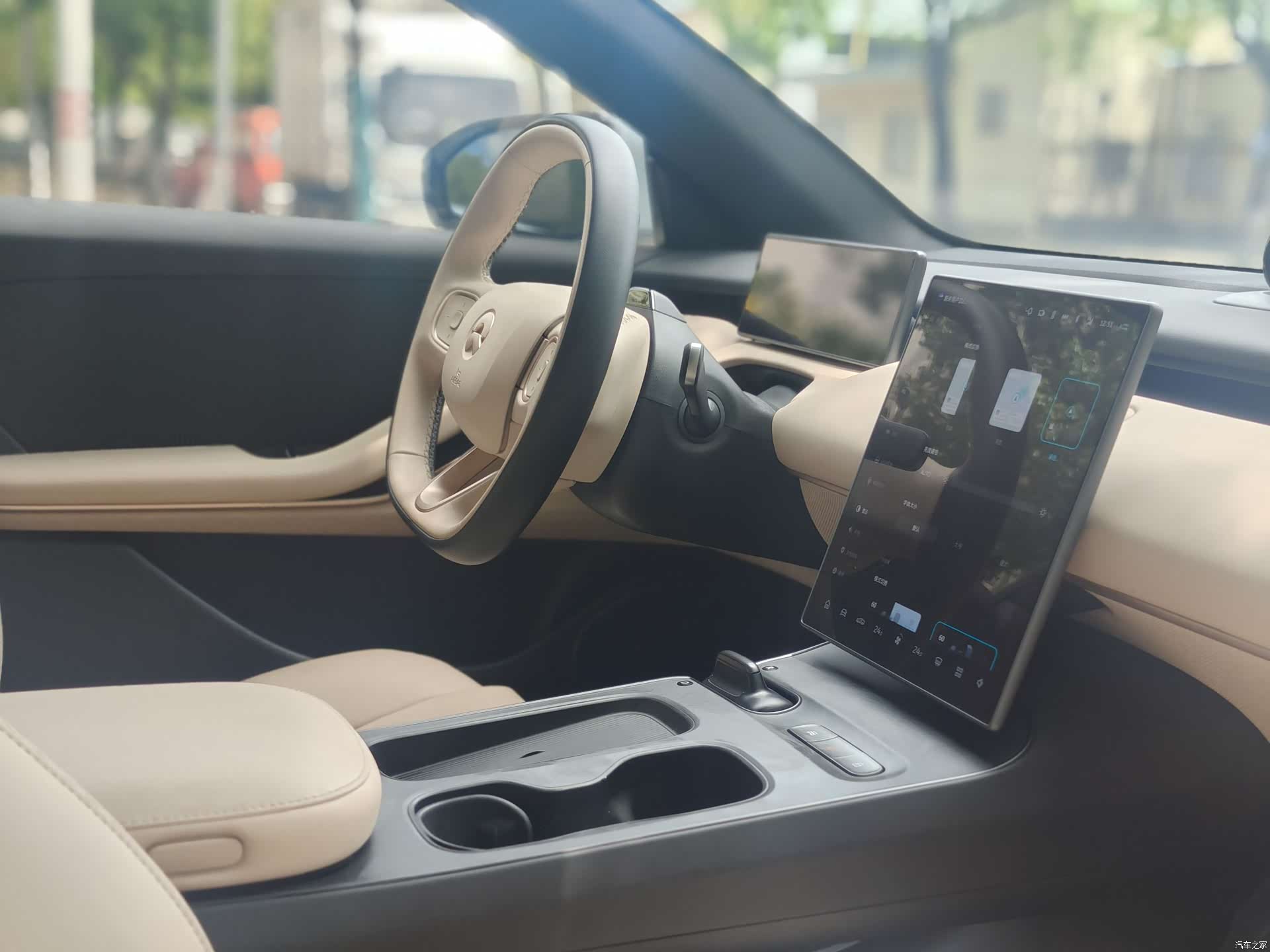 NIO ET5, 2024 7